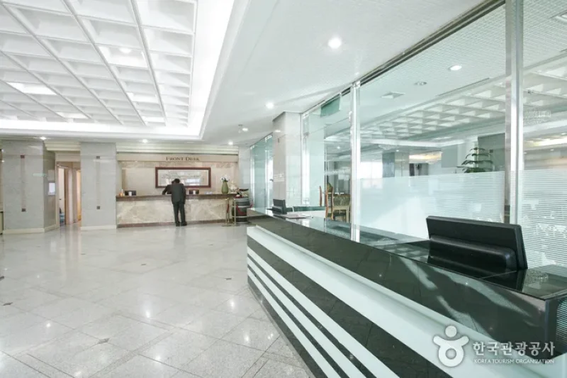 Sangnam International House  (3/19)
