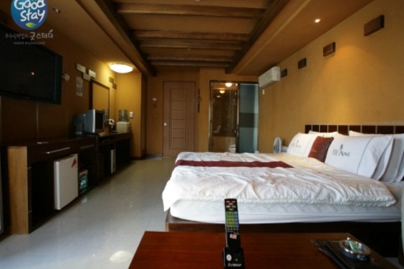 A+ Motel - Goodstay  (16/17)