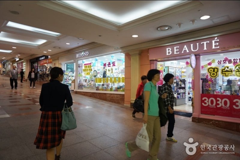 Seomyeon Underground Shopping Center  (4/10)
