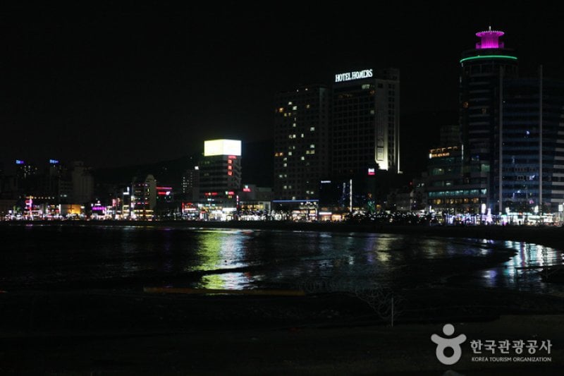 Millak Raw Fish Town  (6/7)