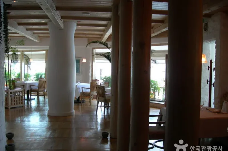 OPERA Restaurant (오페라) (8/12)
