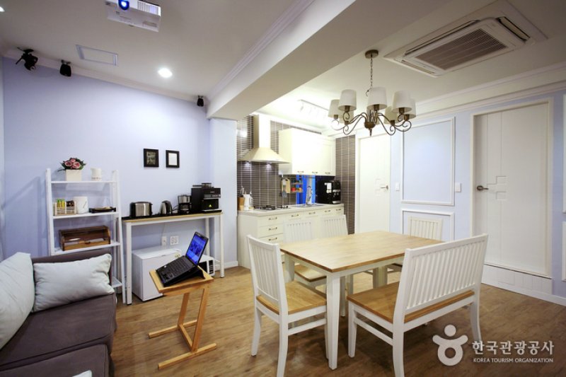The Guesthouse - Goodstay  (8/9)