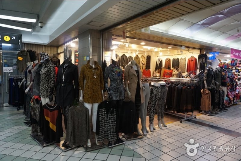 Nampo-dong Underground Shopping Center  (6/13)