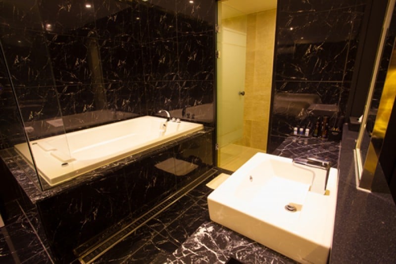 Almond Hotel - Goodstay  (2/28)