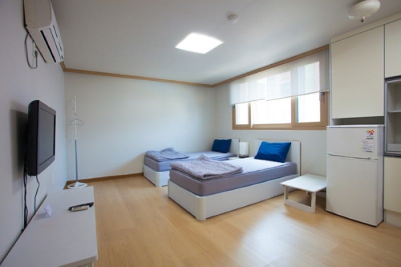 IAM Residence &amp; Guesthouse - Goodstay  (8/26)