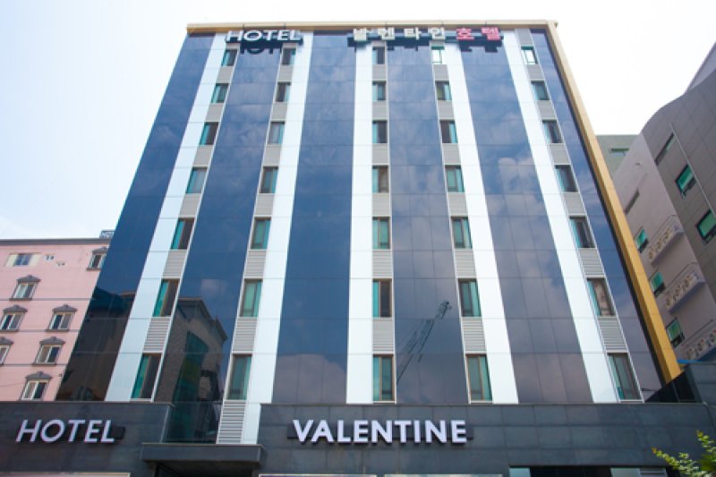 Valentine Hotel - Goodstay  (6/17)