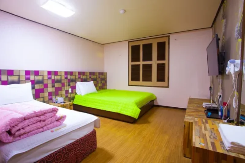 Valentine Hotel - Goodstay  (14/17)