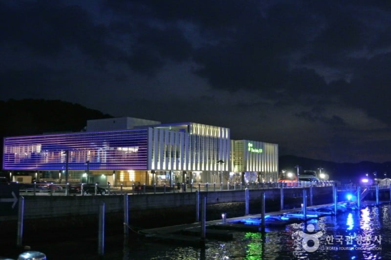 The Bay 101  (1/8)