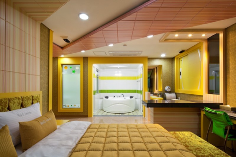 B&amp;C Motel - Goodstay  (30/35)