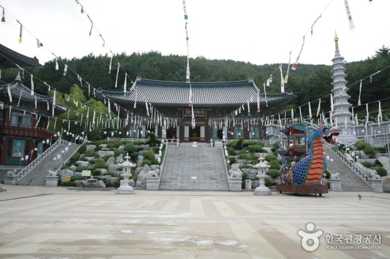 Samgwangsa Temple  (1/12)