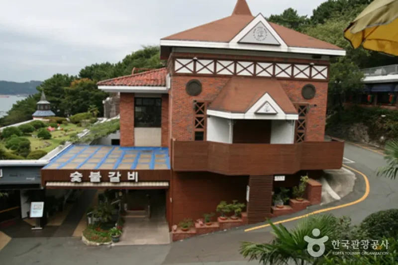 Mokjangwon  (1/14)