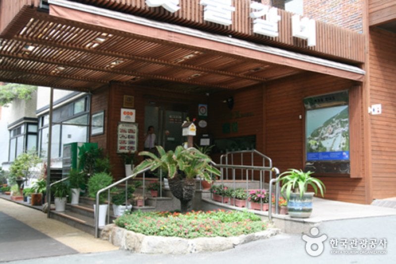 Mokjangwon  (7/14)