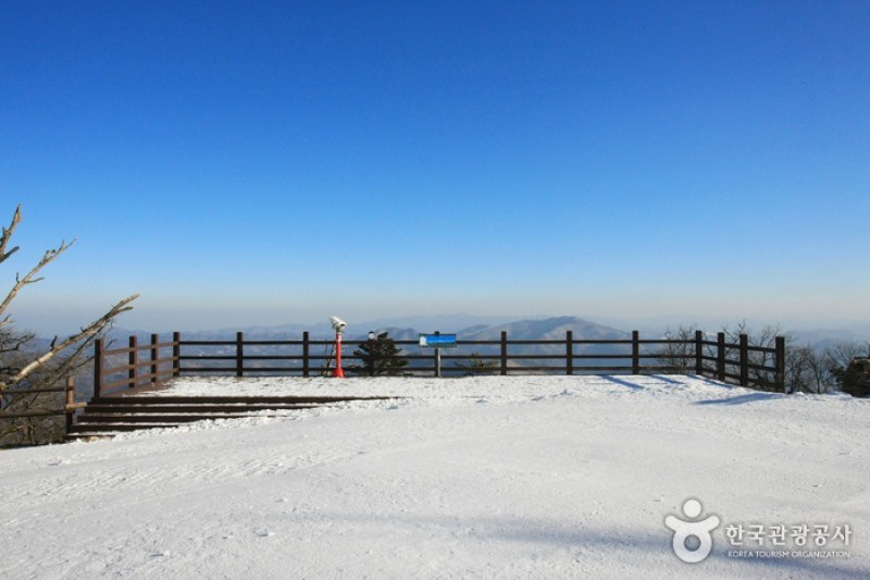 Yongpyong Ski Resort  (10/45)