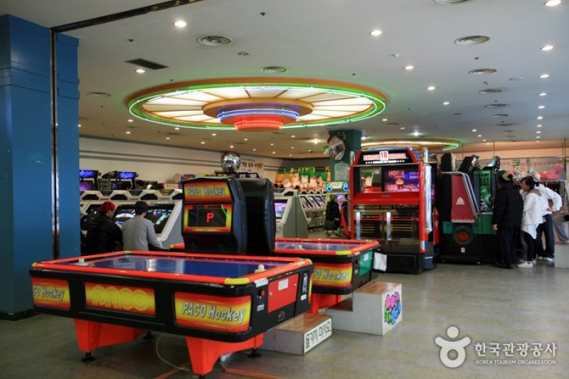 Daemyung Vivaldi Park Ski World  (2/20)