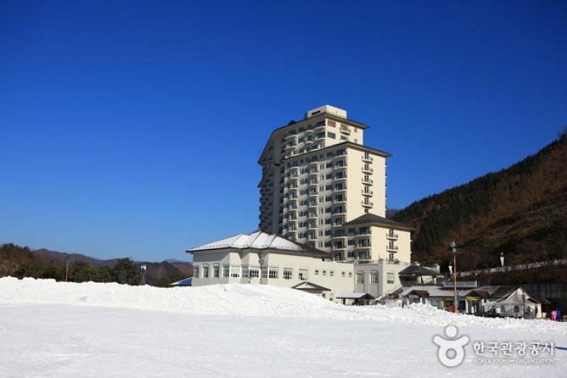 Elysian Gangchon Ski Resort  (15/18)