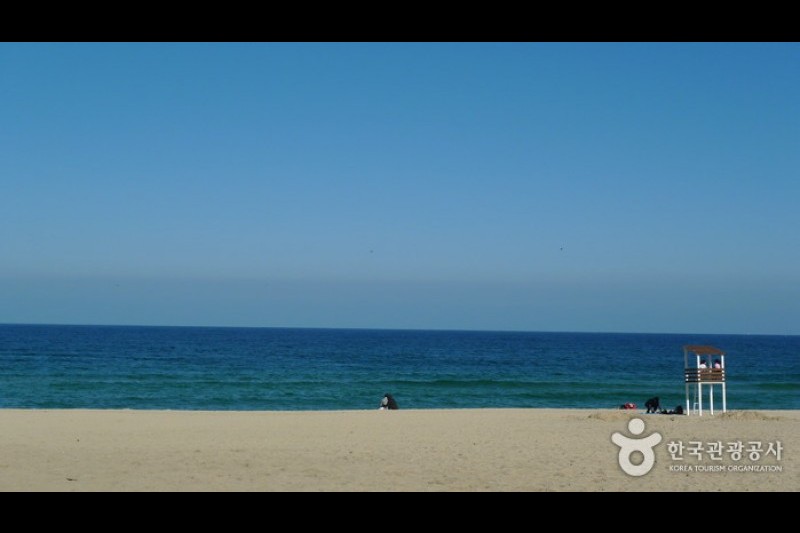 Gangneung Gyeongpo Beach  (1/13)