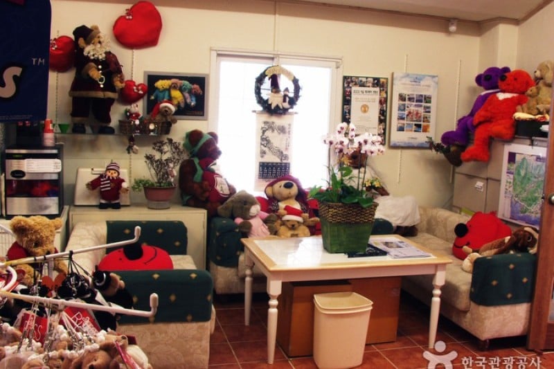 Teddy Bear Farm  (25/30)