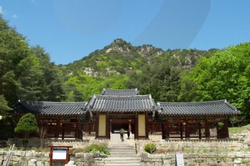 Cheongpyeongsa Temple (Chuncheon)  (1/10)