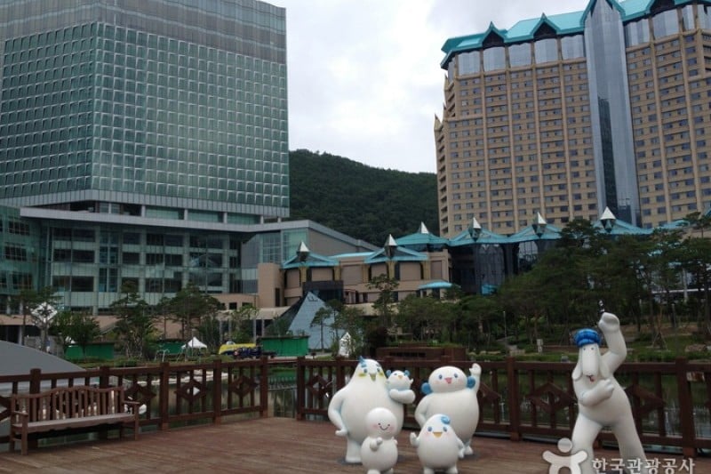 High1 Hotel  (1/5)