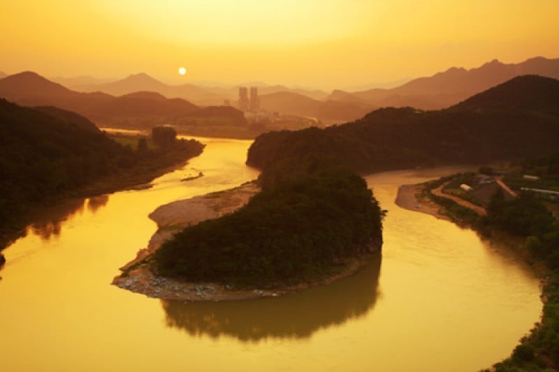 Yeongwol Korean Peninsula-shaped Cliffs  (1/5)