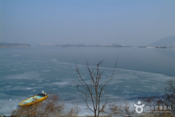 Uiamho Lake