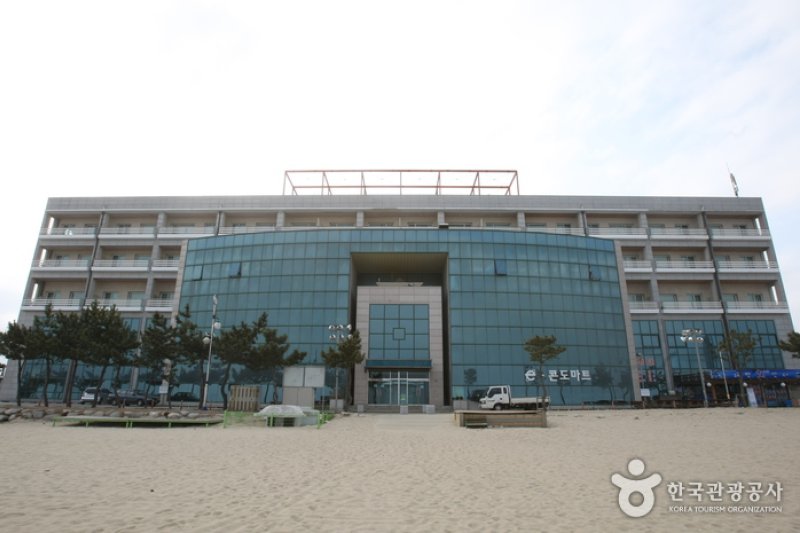 Ocean Valley Resort  (1/16)