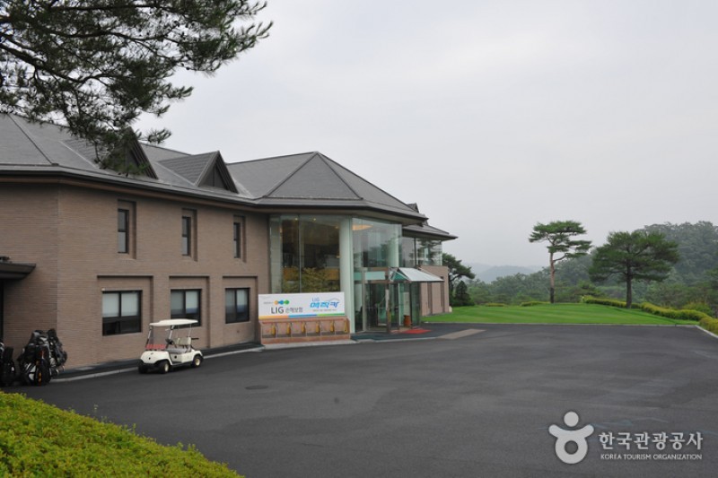 Elysian Gangchon Country Club  (1/7)