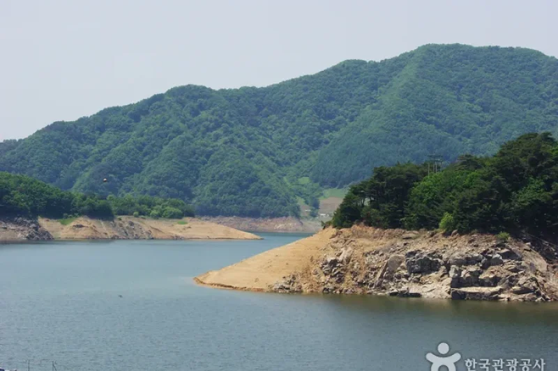 Paroho Lake  (1/2)
