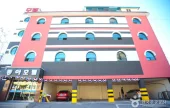 Donga Hotel - Goodstay 