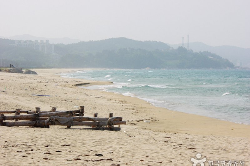 Namae Beach  (1/9)