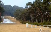 Graveyard of Sinjangjeolgong 