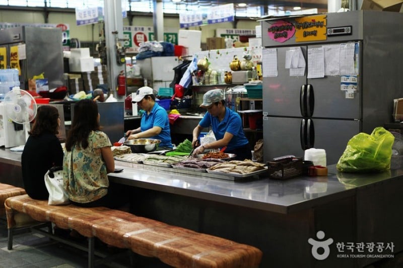 Yeongwol Seobu Market  (1/17)