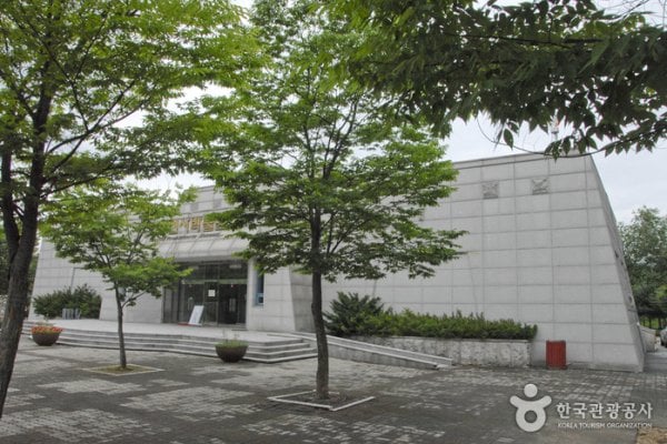 Yanggu Prehistory Museum