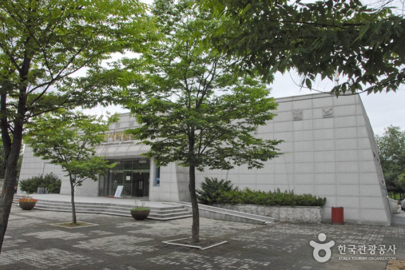 Yanggu Prehistory Museum  (1/5)