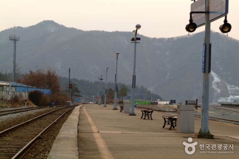Kim Yujeong Station  (9/11)