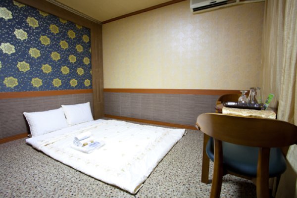 Sebin Motel