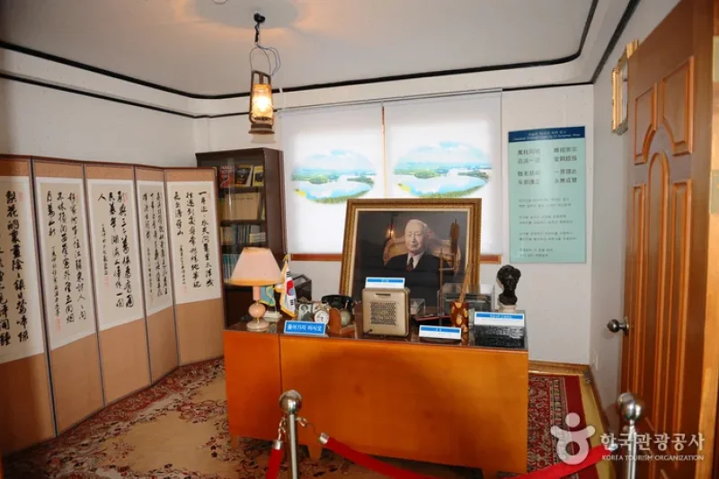Hwajinpo History &amp; Security Museum  (3/4)