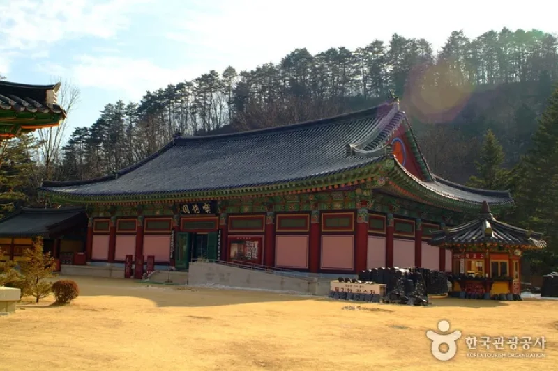 Woljeongsa Museum  (1/2)