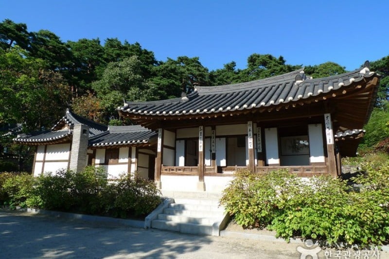 Ojukheon House  (9/24)