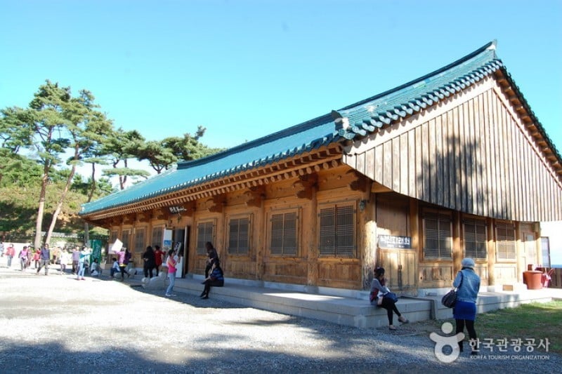 Naksansa Temple  (4/69)