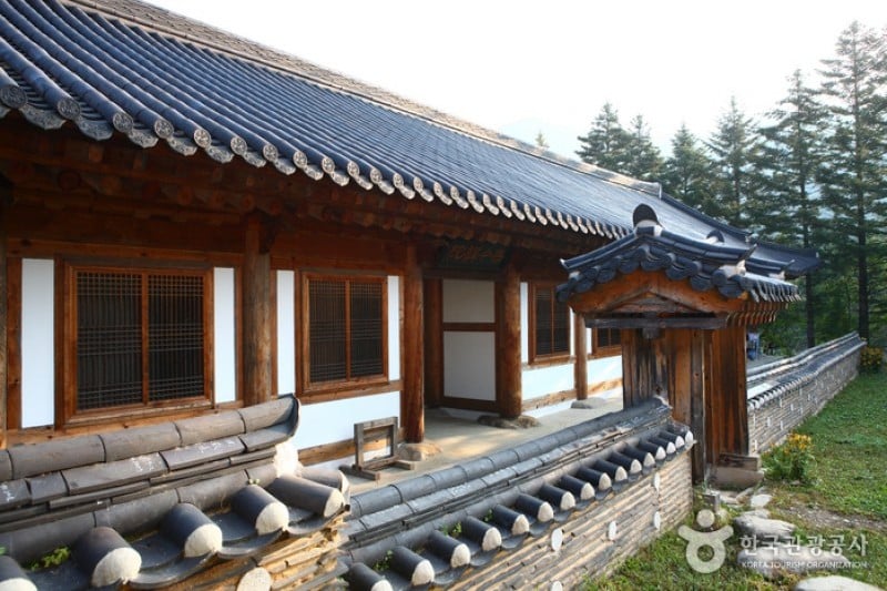 Baekdamsa Temple  (3/20)
