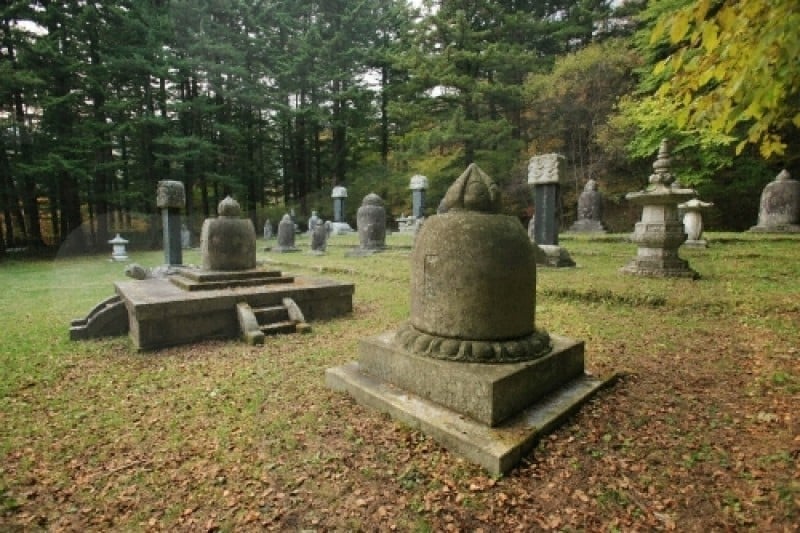 Woljeongsa Temple  (5/51)