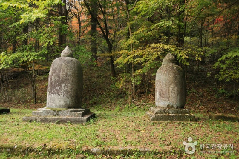 Woljeongsa Temple  (7/51)
