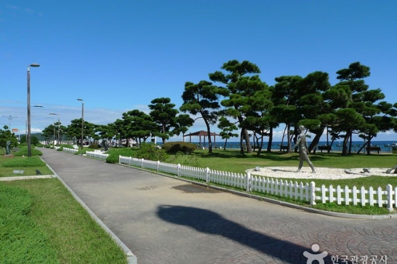 Sokch Seorak Sunrise Park  (4/18)