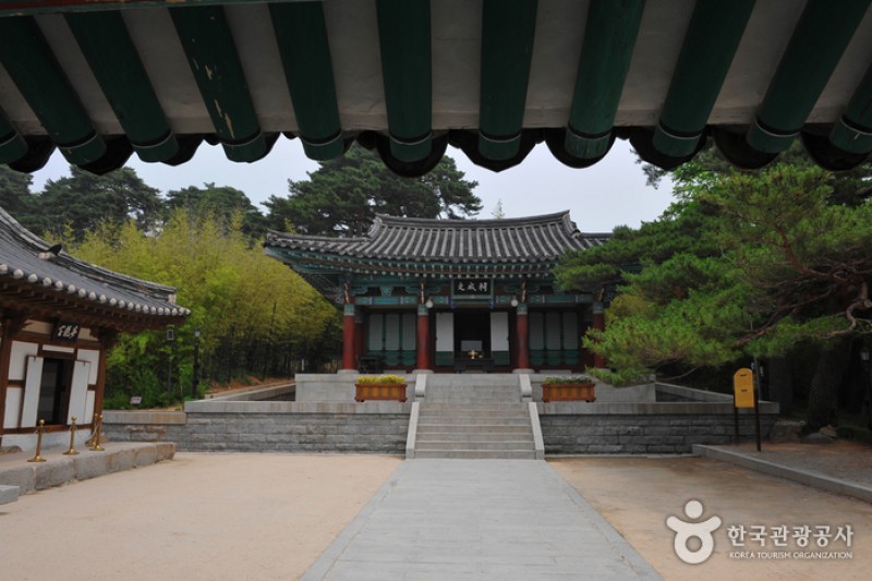 Ojukheon House &amp; Ojukheon Municipal Museum  (13/18)