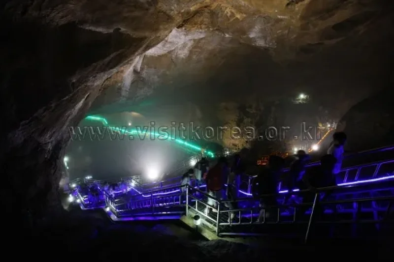 Hwanseongul Cave 