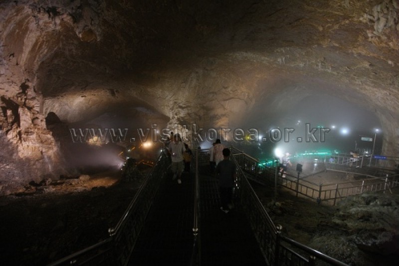 Hwanseongul Cave 