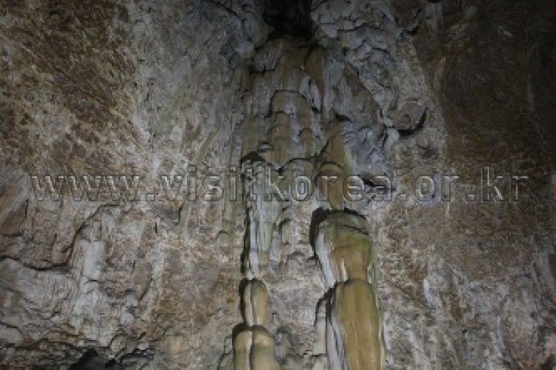 Hwanseongul Cave 