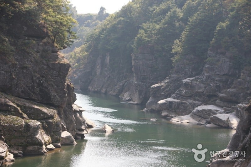 Goseokjeong National Tourist Area  (10/19)