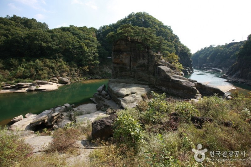 Goseokjeong National Tourist Area  (11/19)